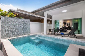 Family 2BR Villa Lancelot 3 with Jacuzzi Pool, just 10 min drive NaiHarn and Rawai
